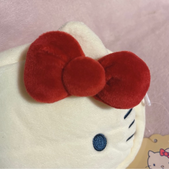 Hello Kitty Bags Hp Hello Kitty Round Face Velour Pouch Poshmark